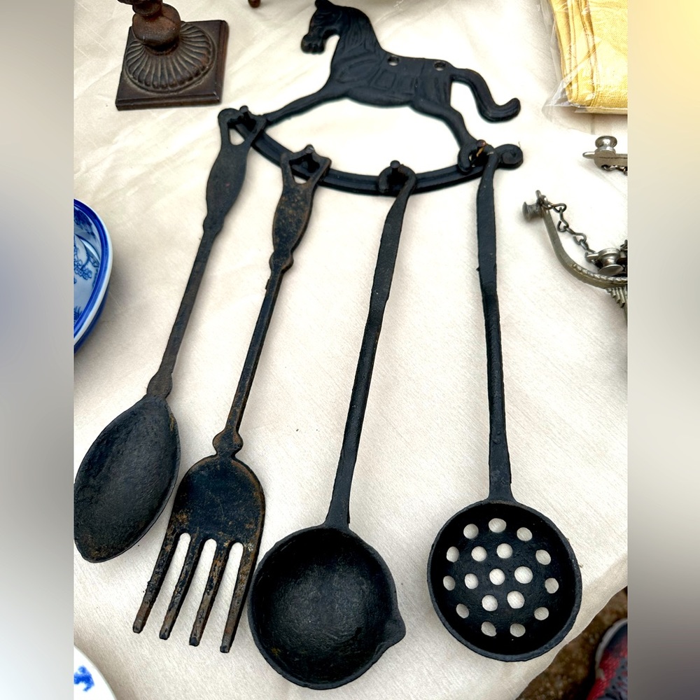 Cast Iron Horse Decor